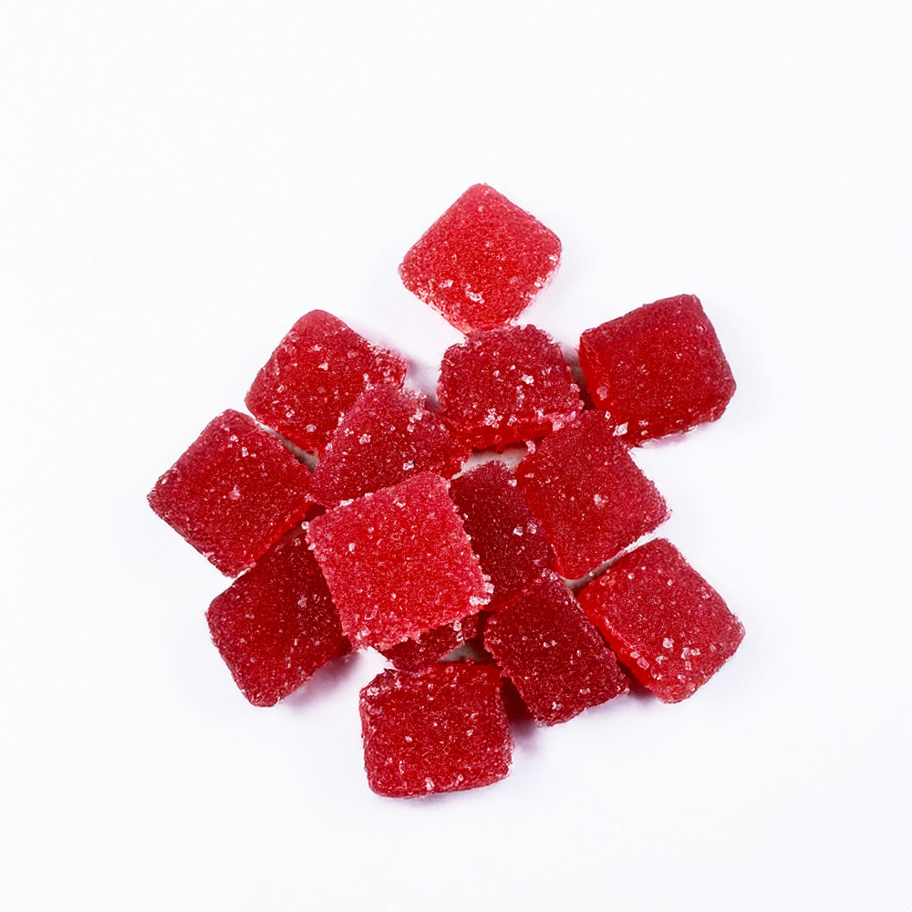 Tas de gummies au THC rouges