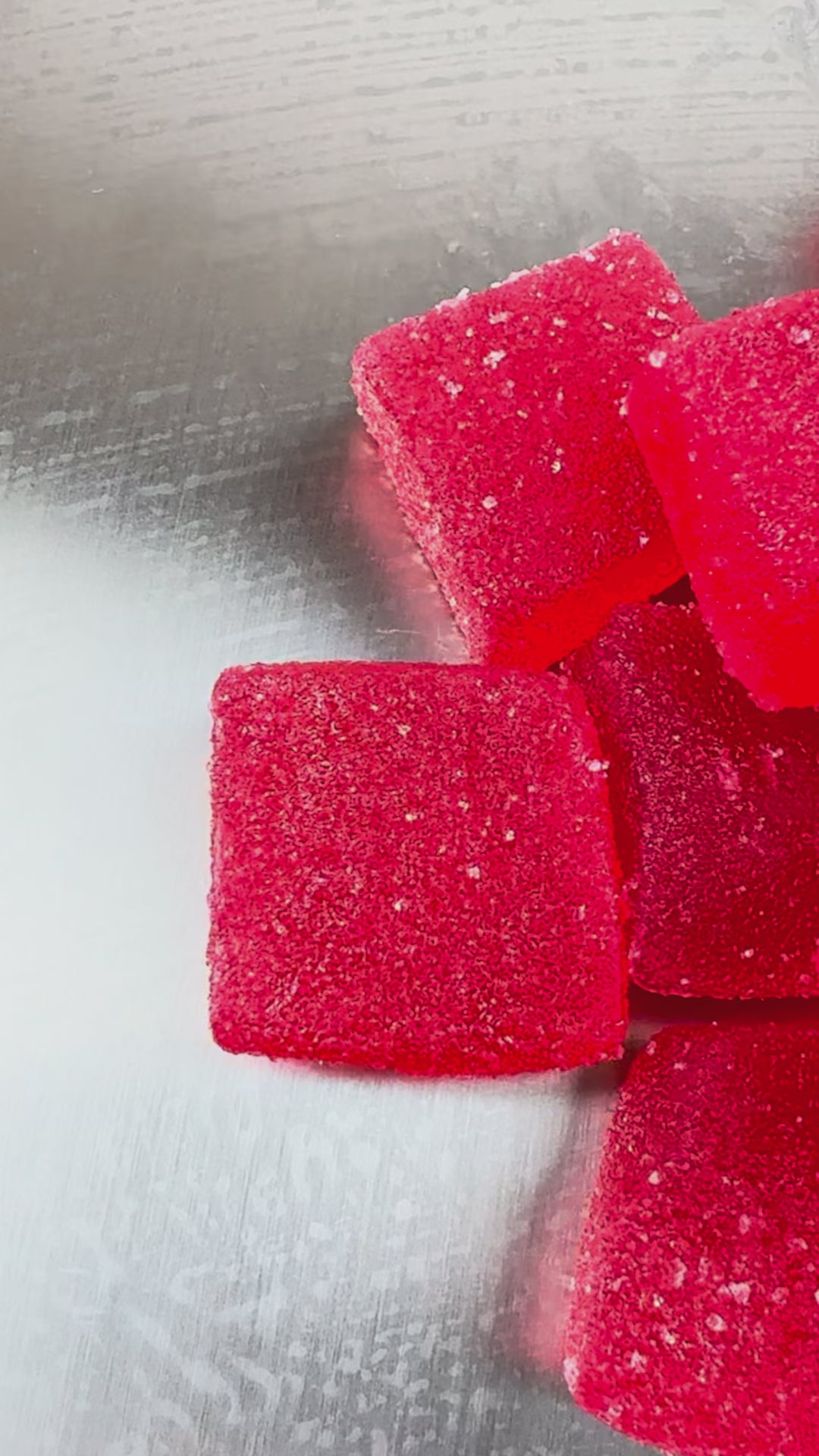 Vidéo de présentation des gummies au THC goûts fraise